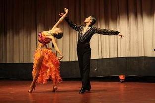 成人拉丁舞僵尸视频  第1张