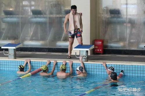 成人游泳几米合适呢视频,探索最佳游泳距离解析  第3张