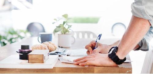 成人改左手写字好吗视频,成人改写技巧与益处揭秘  第3张